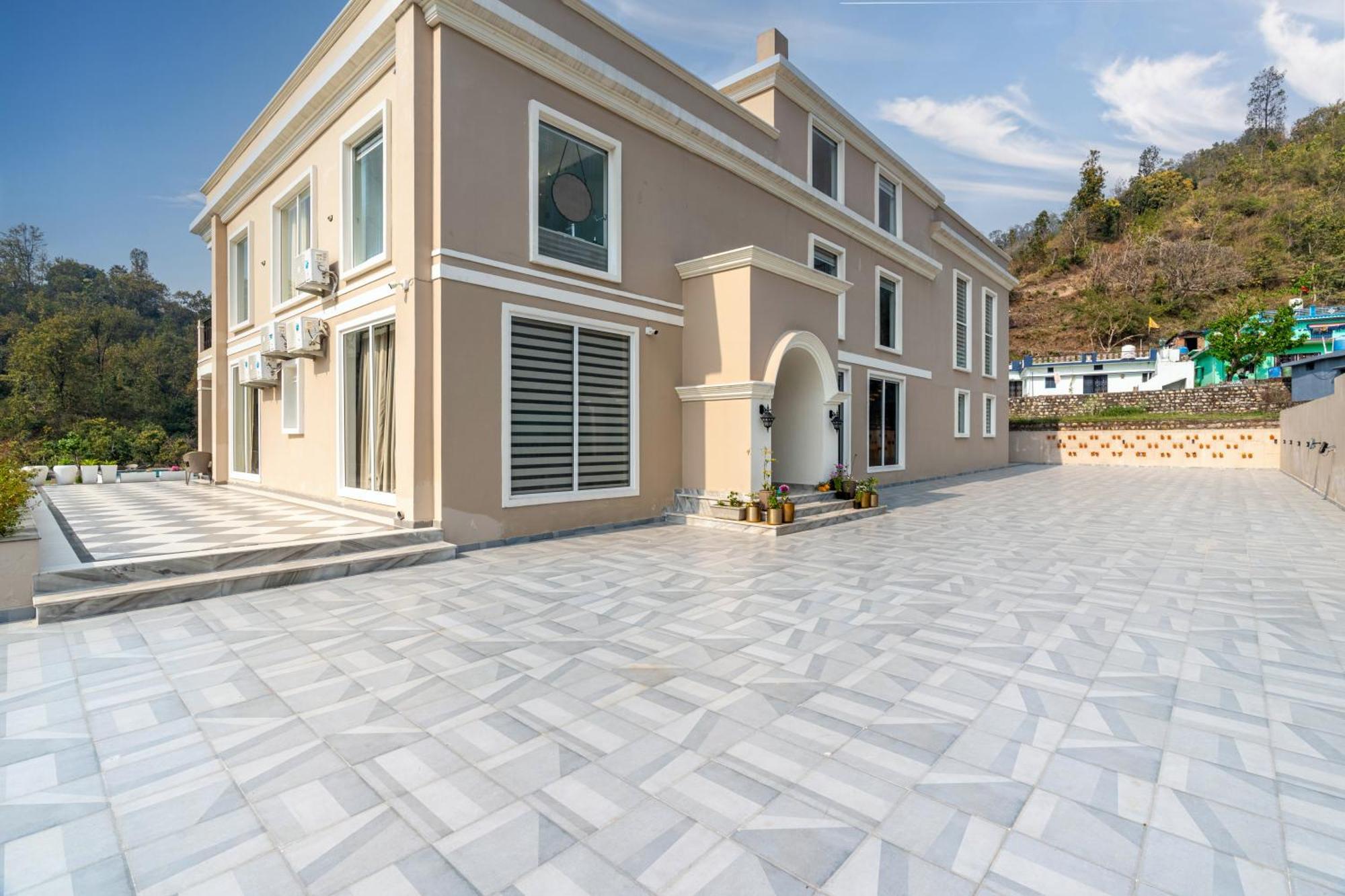 Saffronstays Sukh Saklana Haveli,rishikesh